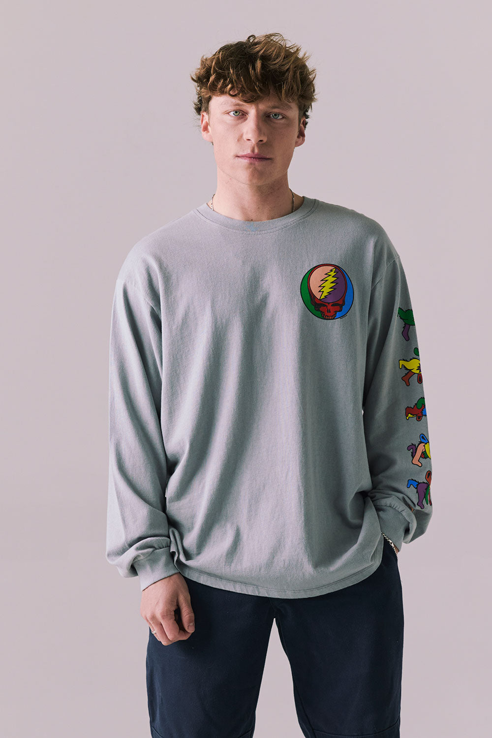 Front view of silver grey long sleeve tee with rainbow Stealie skull on chest.
