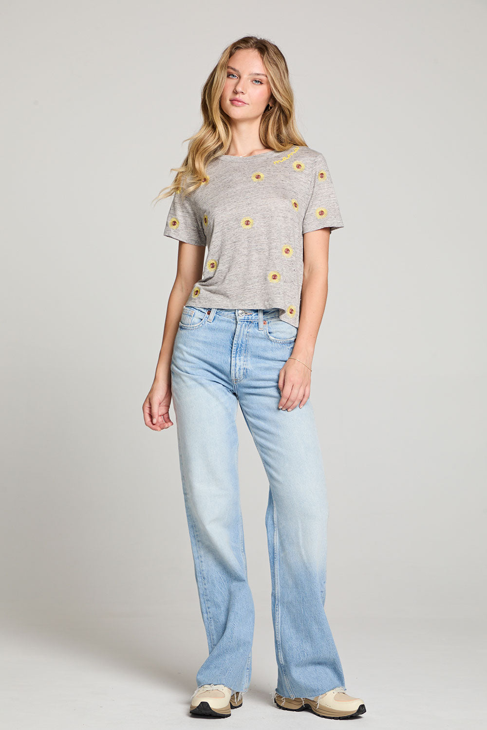 Mama Sunflowers Easy Tee WOMENS chaserbrand