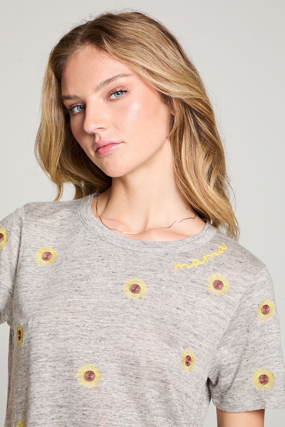 Mama Sunflowers Easy Tee WOMENS chaserbrand