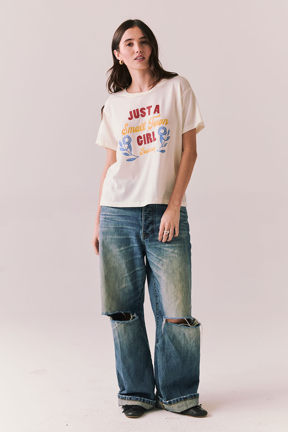 Jounrney Small Town Girl Tee Womens chaserbrand