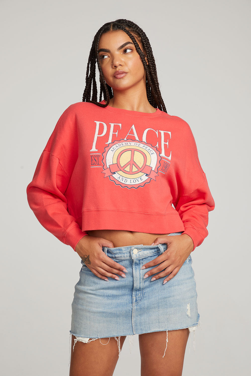 Peace Academy Pullover WOMENS chaserbrand