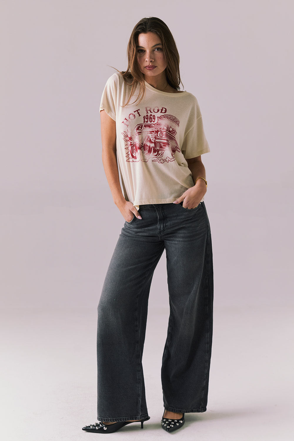 Vintage Car Tee Womens chaserbrand
