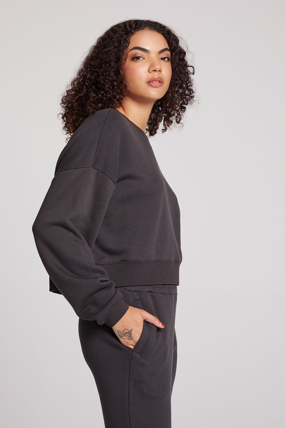 Scarlet Licorice Pullover Womens chaserbrand
