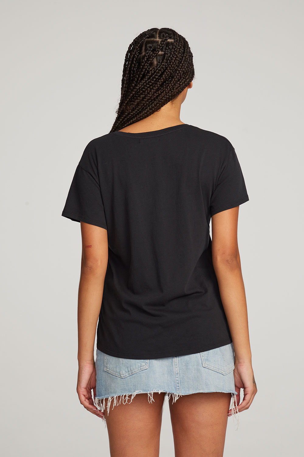 Everyday Essential Black V-neck Tee WOMENS chaserbrand