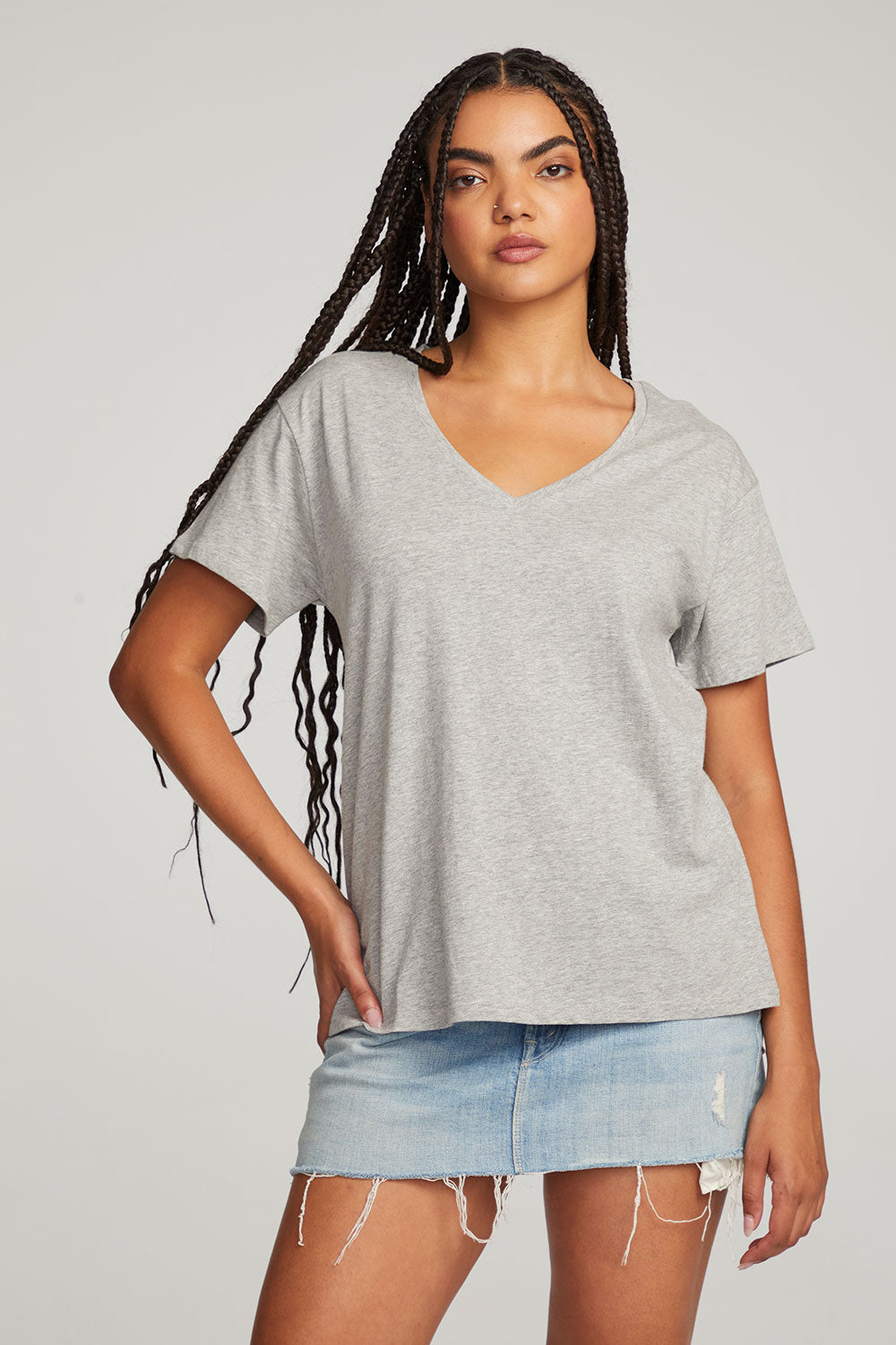 Everyday Essential V-neck Tee WOMENS chaserbrand