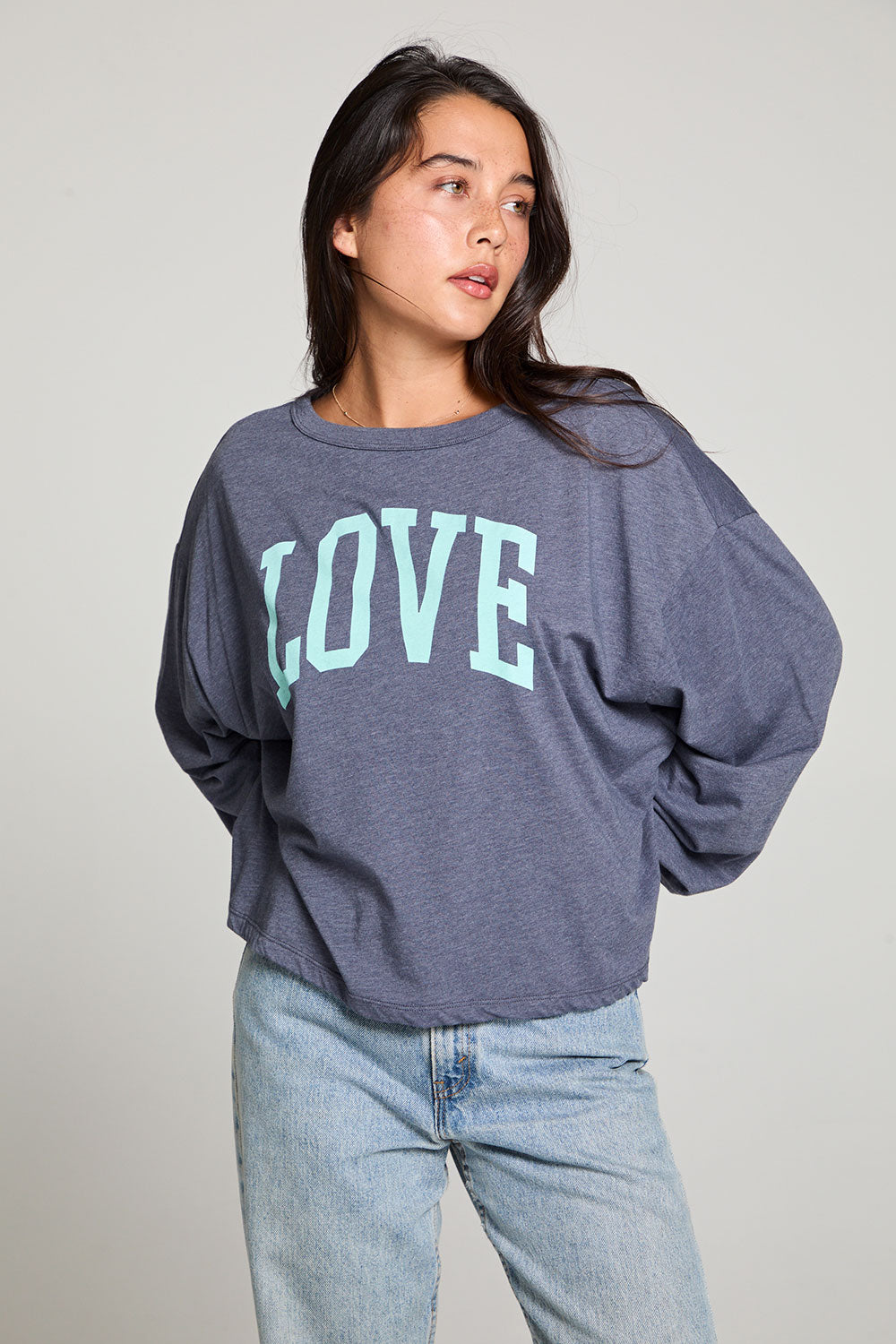 Love Pullover WOMENS chaserbrand