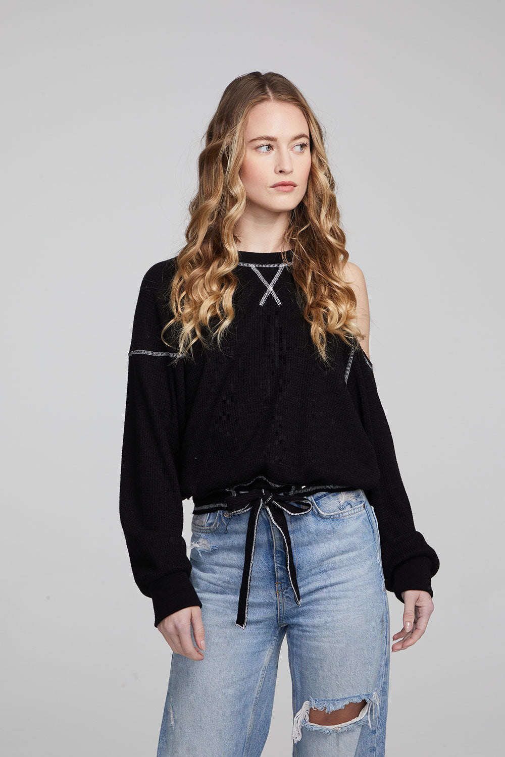 Hendrix Shadow Black Pullover WOMENS chaserbrand