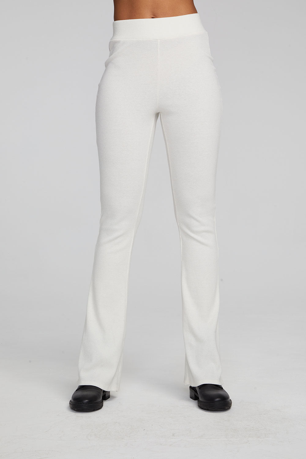 Tara Bright White Legging WOMENS chaserbrand