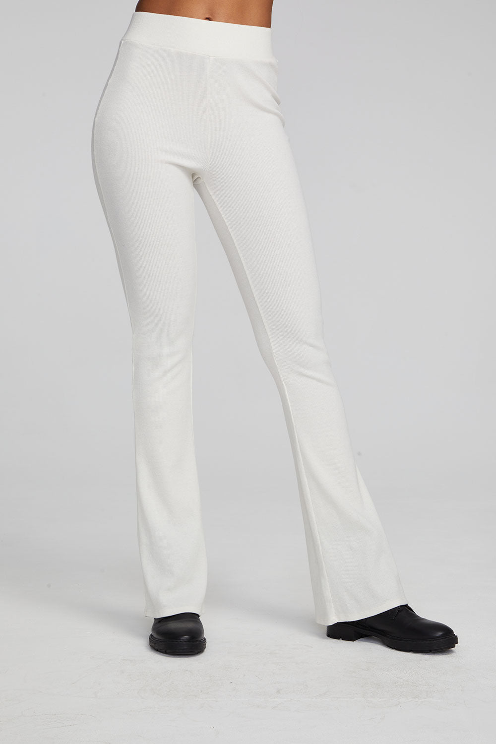 Tara Bright White Legging WOMENS chaserbrand