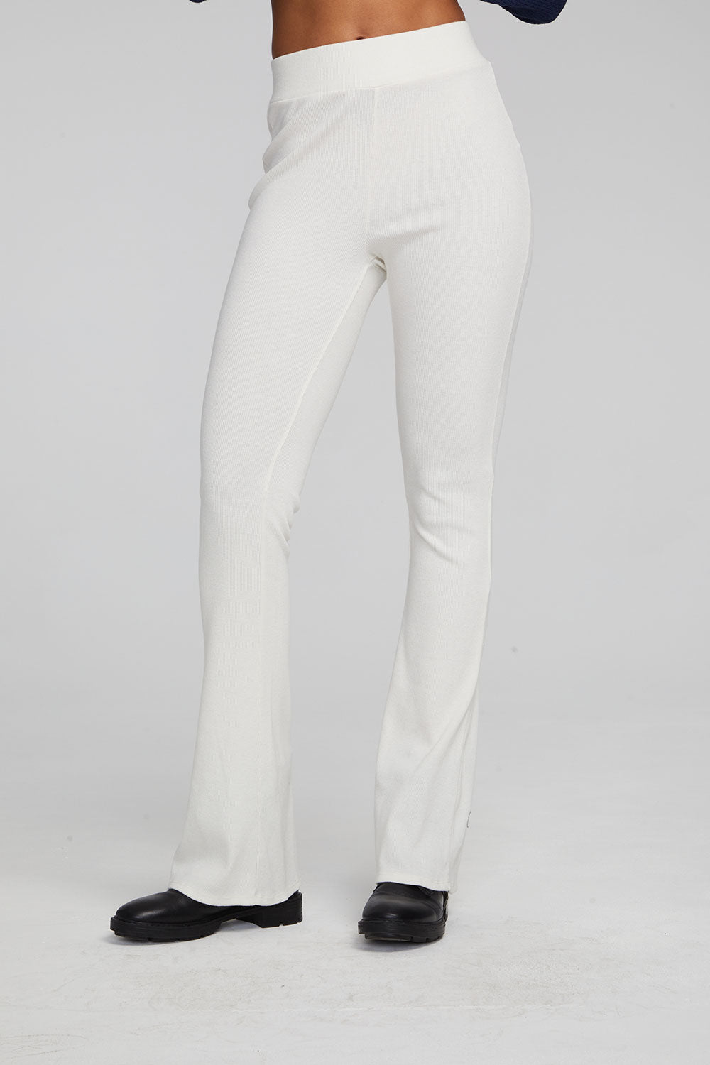 Tara Bright White Legging WOMENS chaserbrand