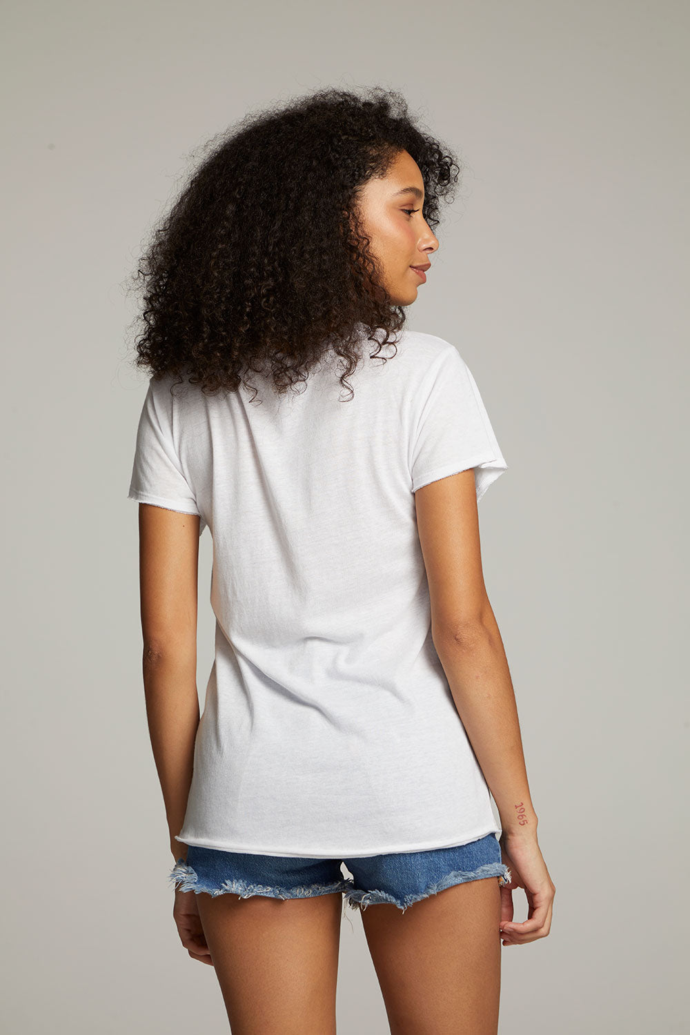 Looking For Fun Tee WOMENS chaserbrand