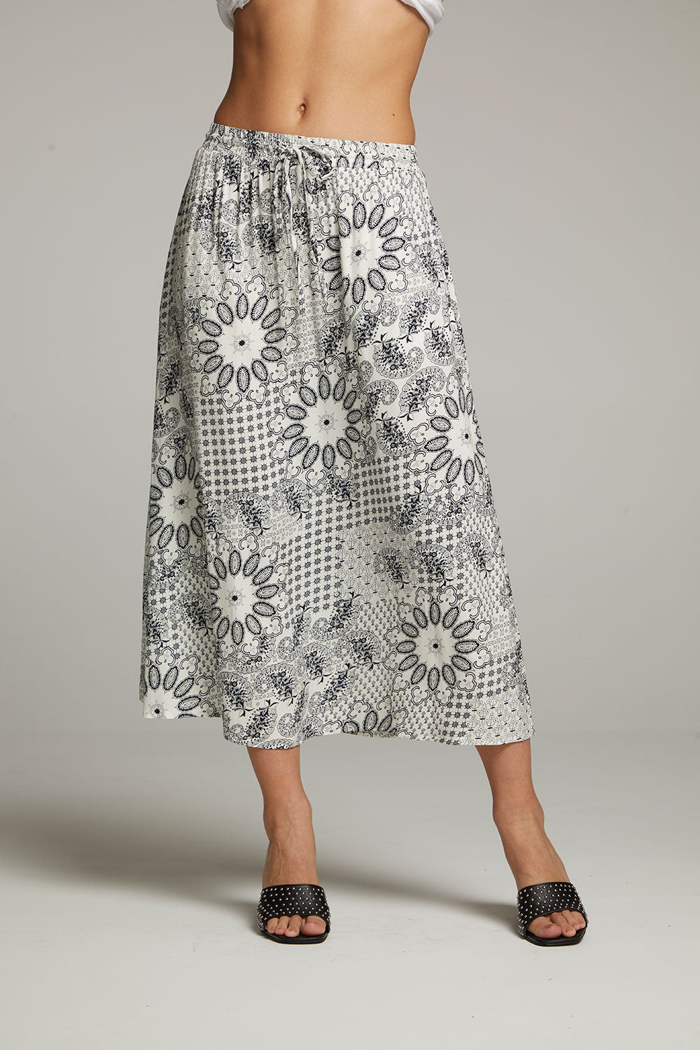 Darby Paisley Bandana Midi Skirt WOMENS chaserbrand