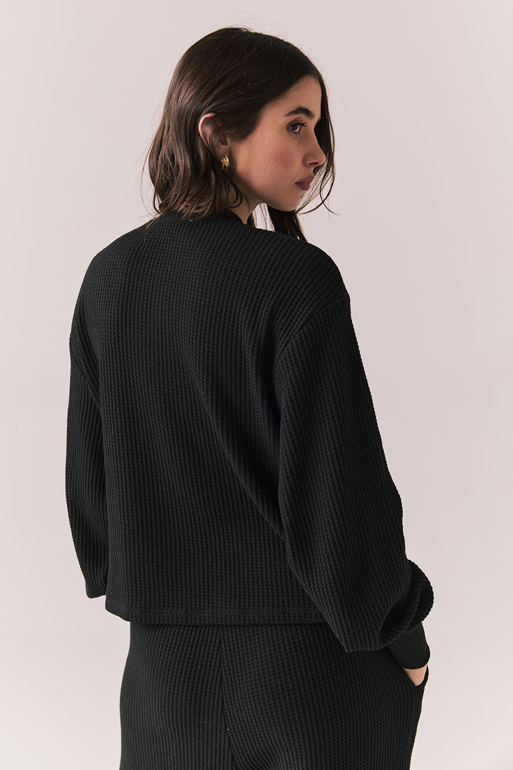 Thayne True Black Long Sleeve Womens chaserbrand