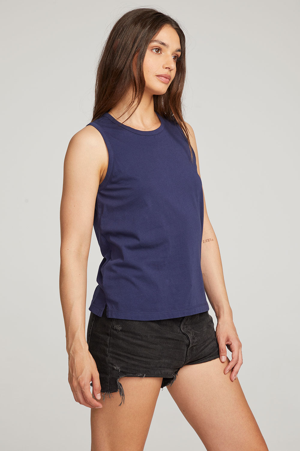 Basic Sapphire Slit Tank WOMENS chaserbrand