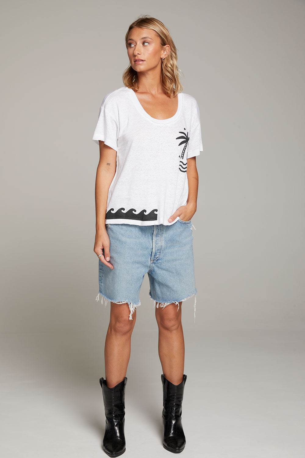 Summer Nights Tee WOMENS chaserbrand