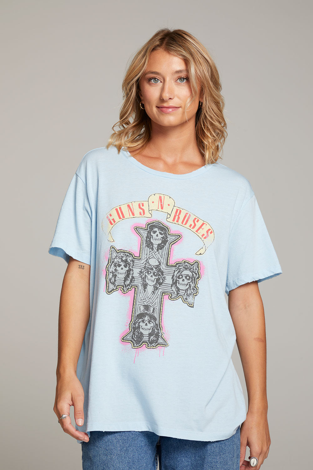 Guns N' Roses Skull Cross Tee WOMENS chaserbrand