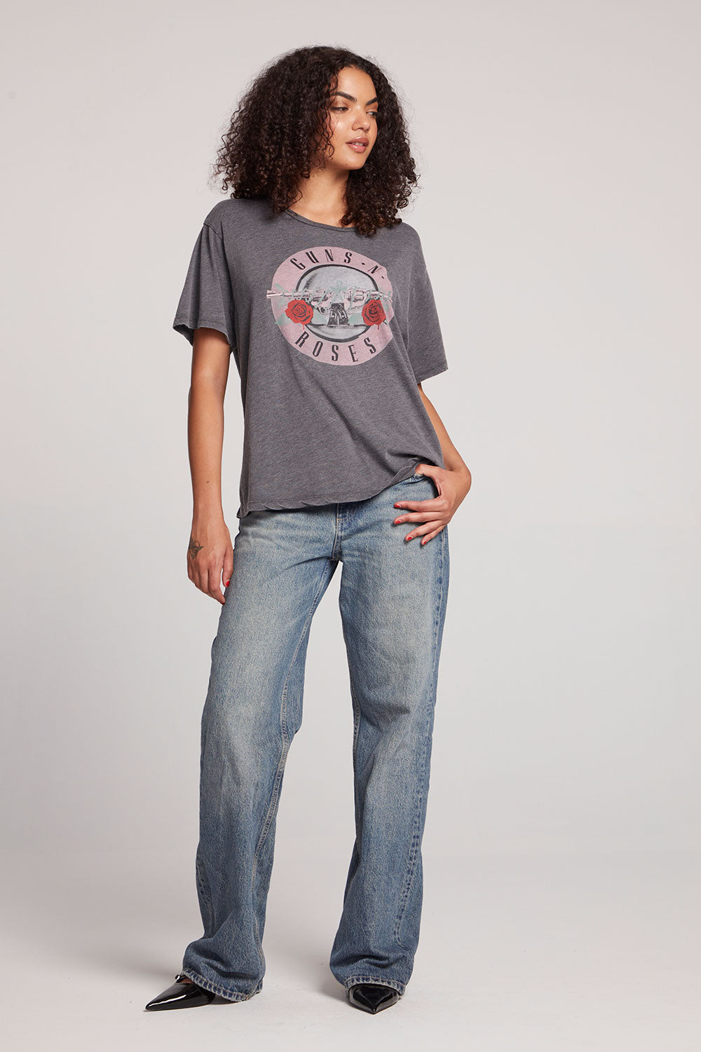 Guns n' Roses Classic Logo Tee Womens chaserbrand
