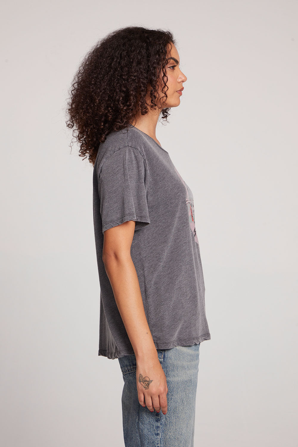Guns n' Roses Classic Logo Tee Womens chaserbrand