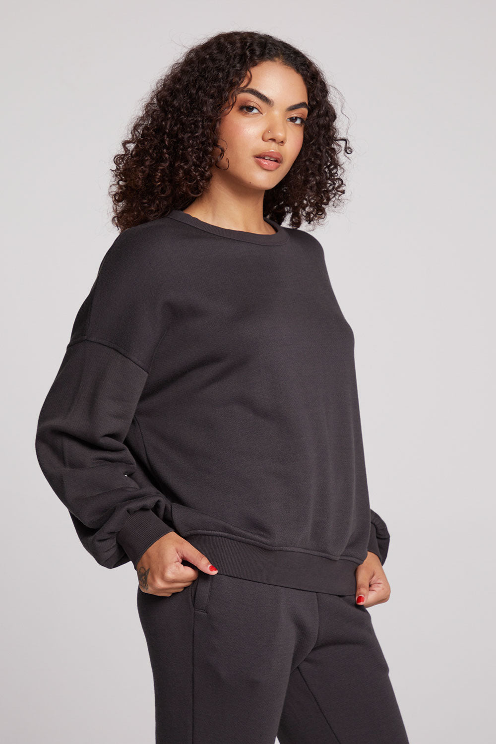 Alonzo Licorice Pullover Womens chaserbrand