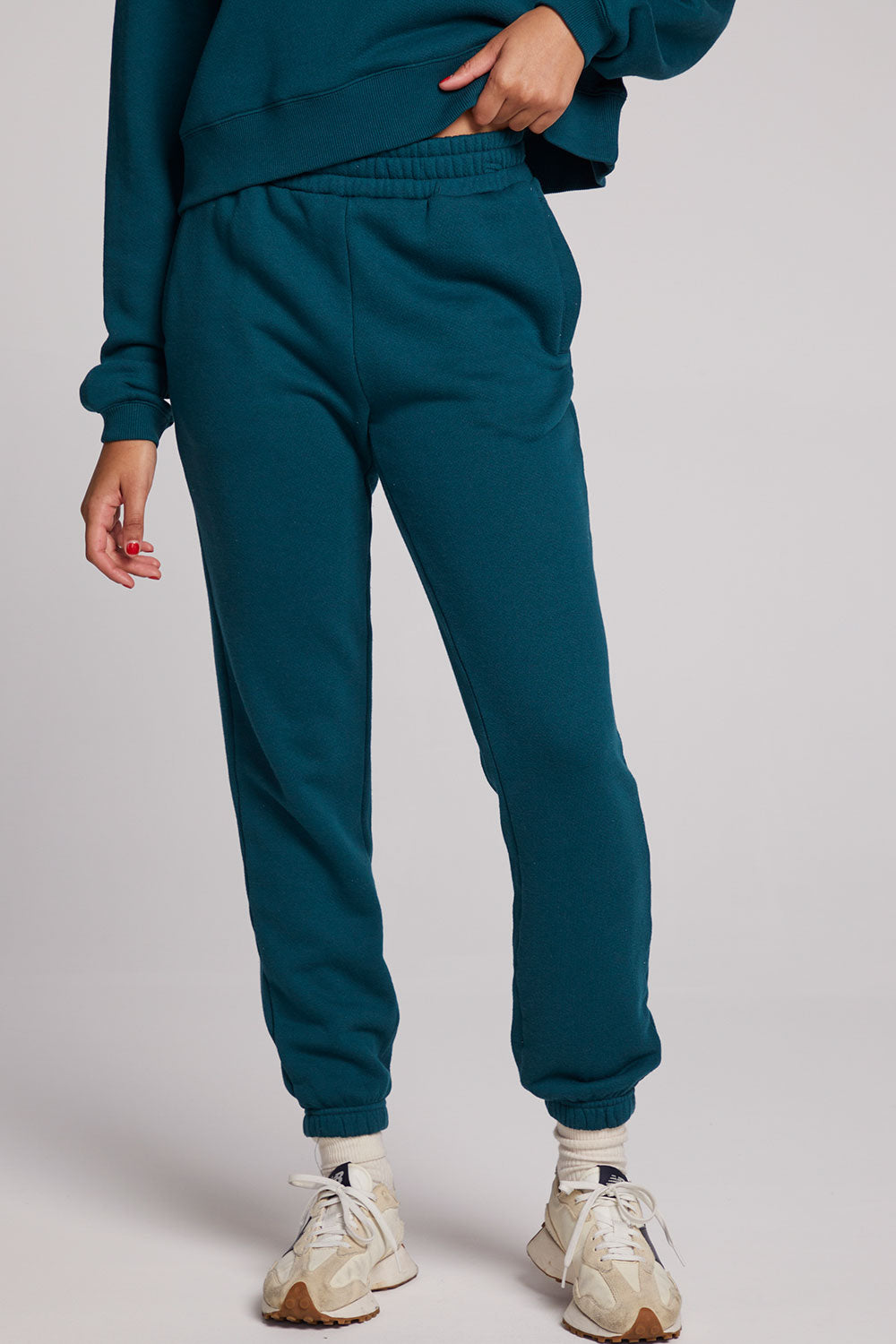 Wilshire Dark Sea Joggers Womens chaserbrand