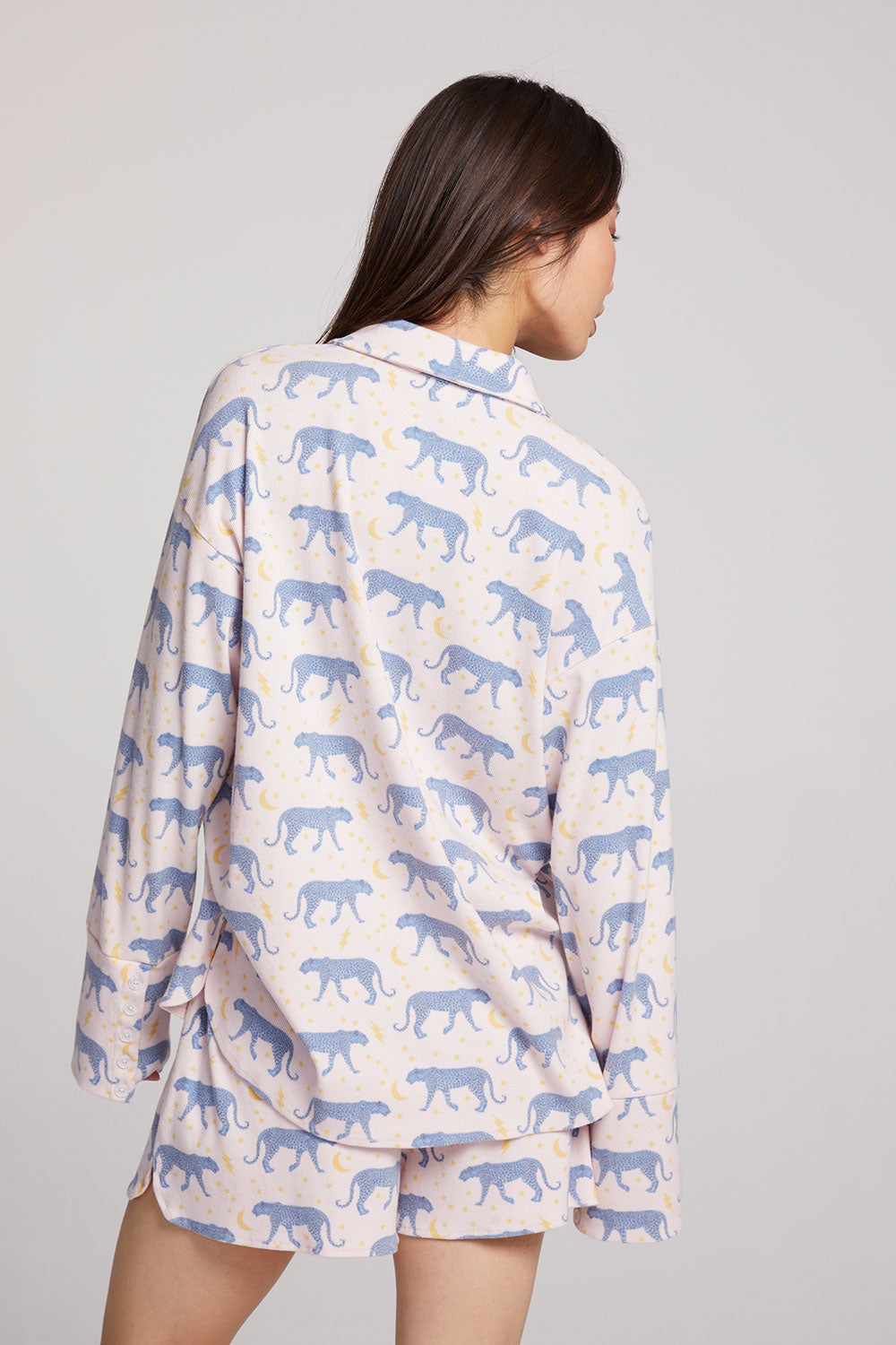 Leopard Magic Button Down Womens chaserbrand