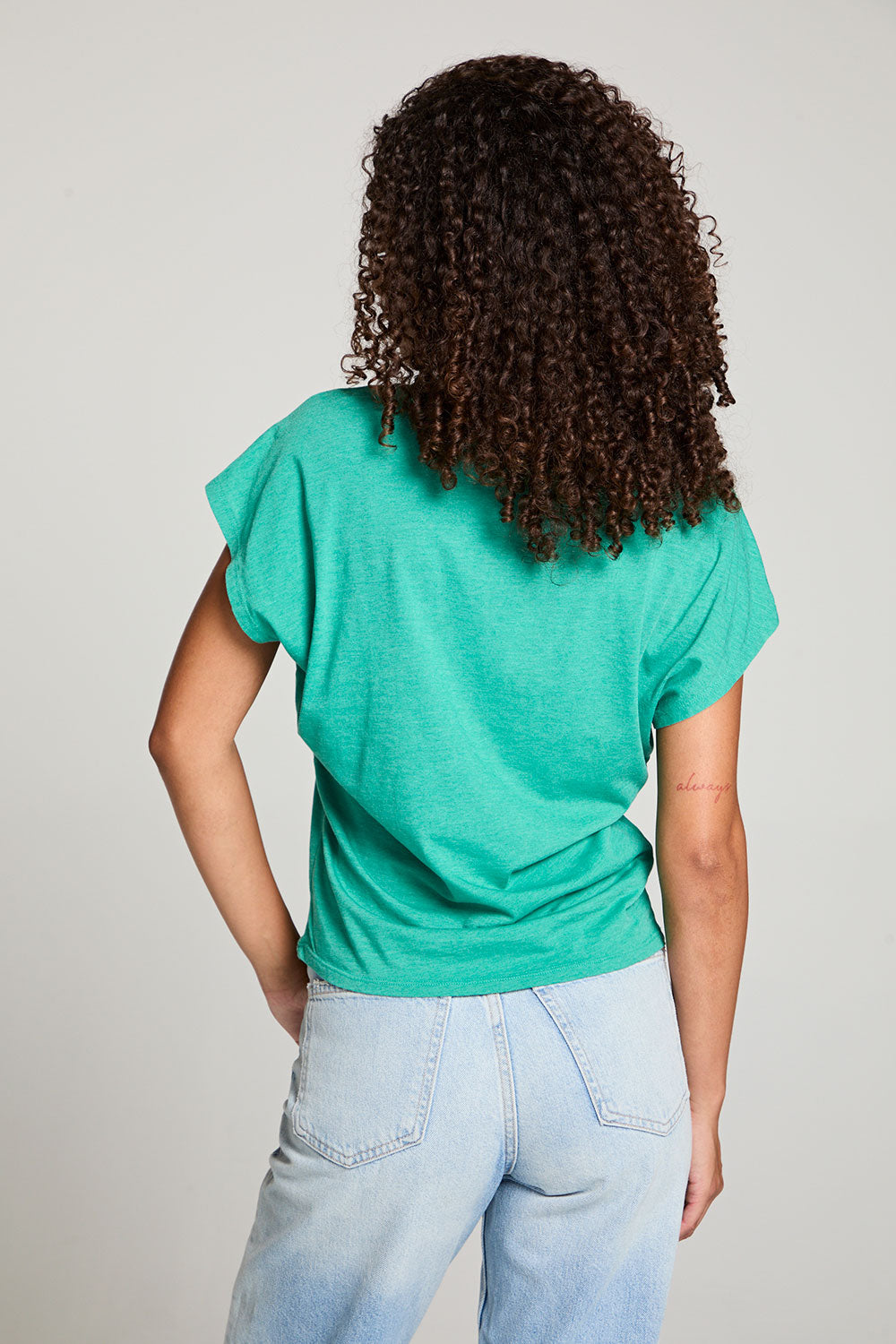Wylie Clover Green Tee WOMENS chaserbrand