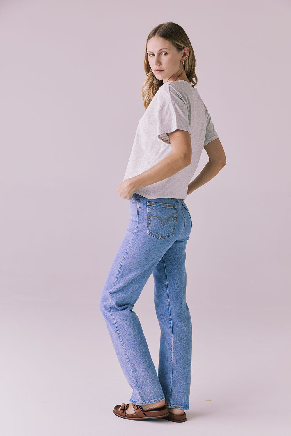 Mazzy Light Heather Grey Tee Womens chaserbrand