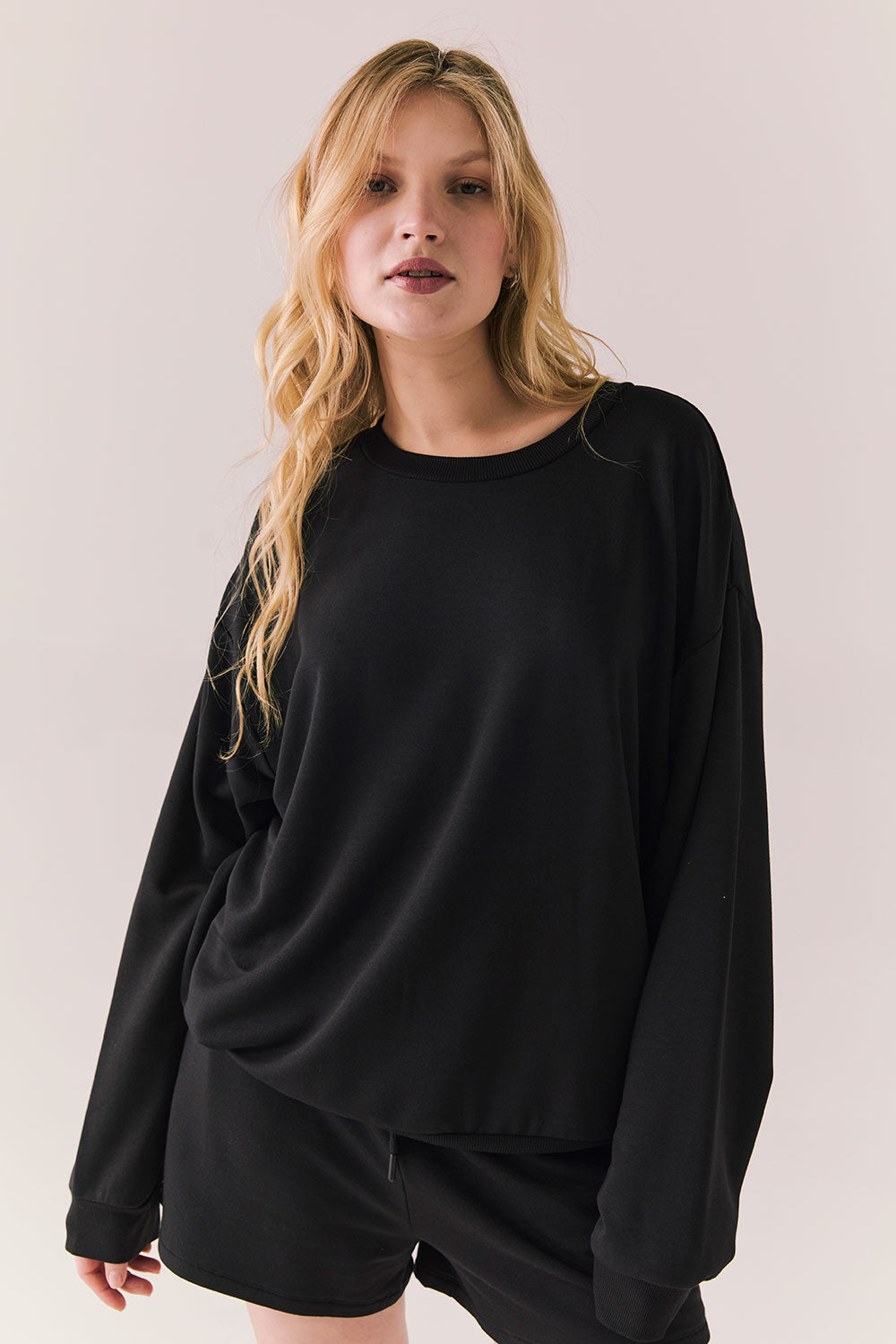 Cornell True Black Pullover
