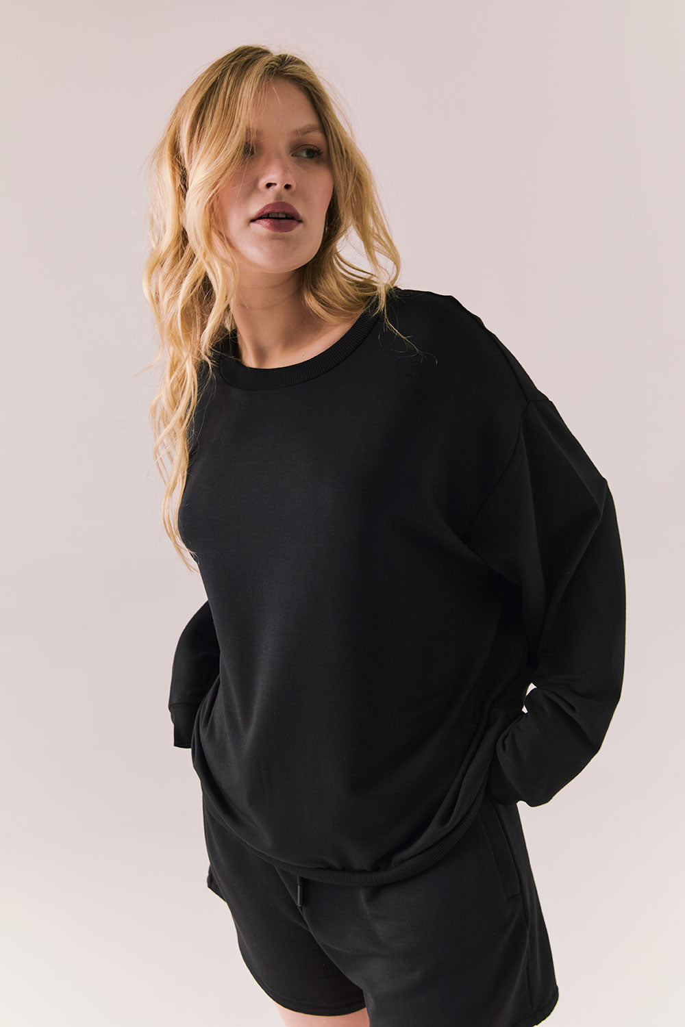 Cornell True Black Pullover