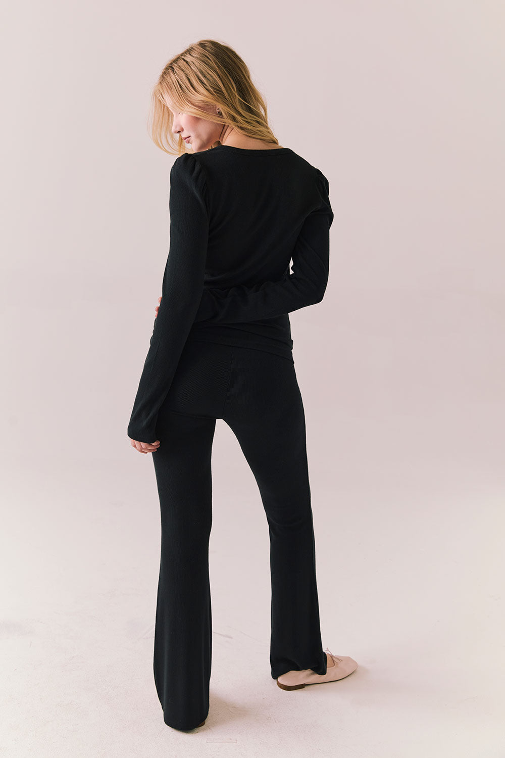 Chlo True Black Long Sleeve Womens chaserbrand