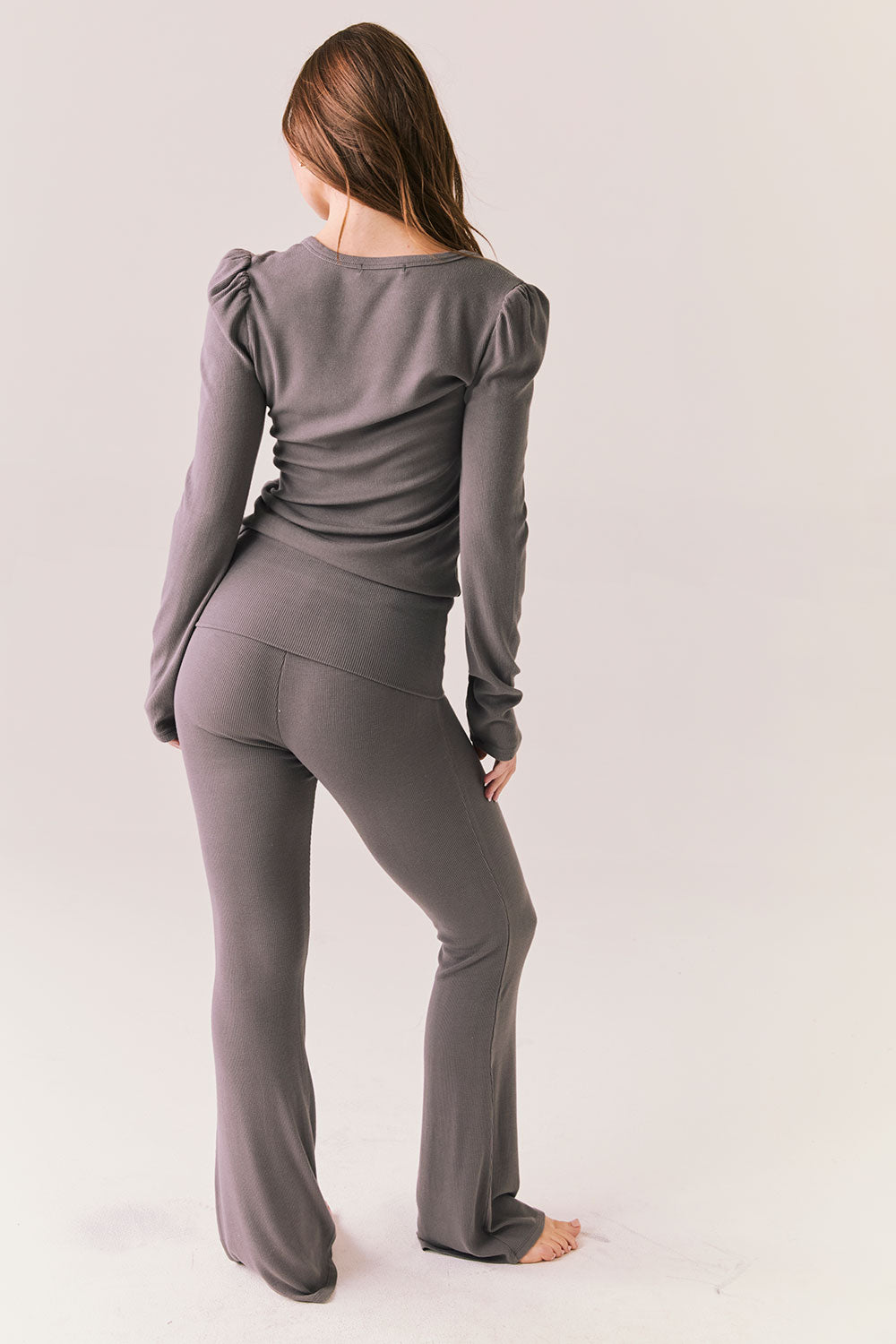 Chlo Dark Gull Long Sleeve Womens chaserbrand