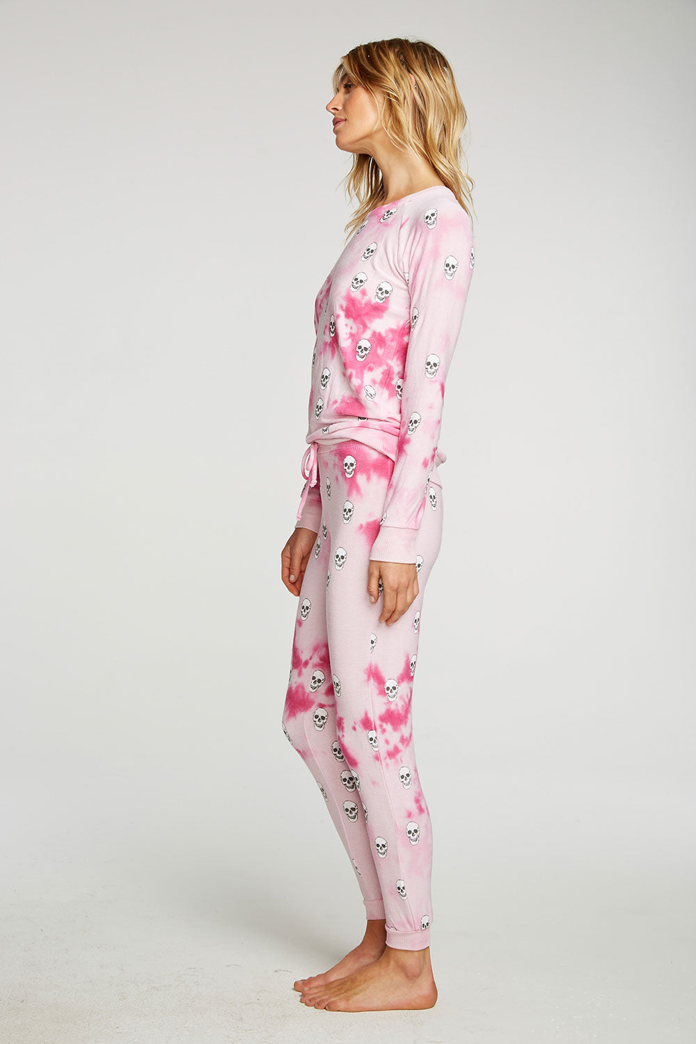 Tie Dye Skull Pullover WOMENS - chaserbrand