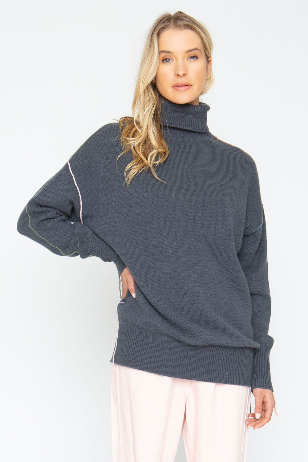 Turtle Sweater - Charbon Womens chaserbrand
