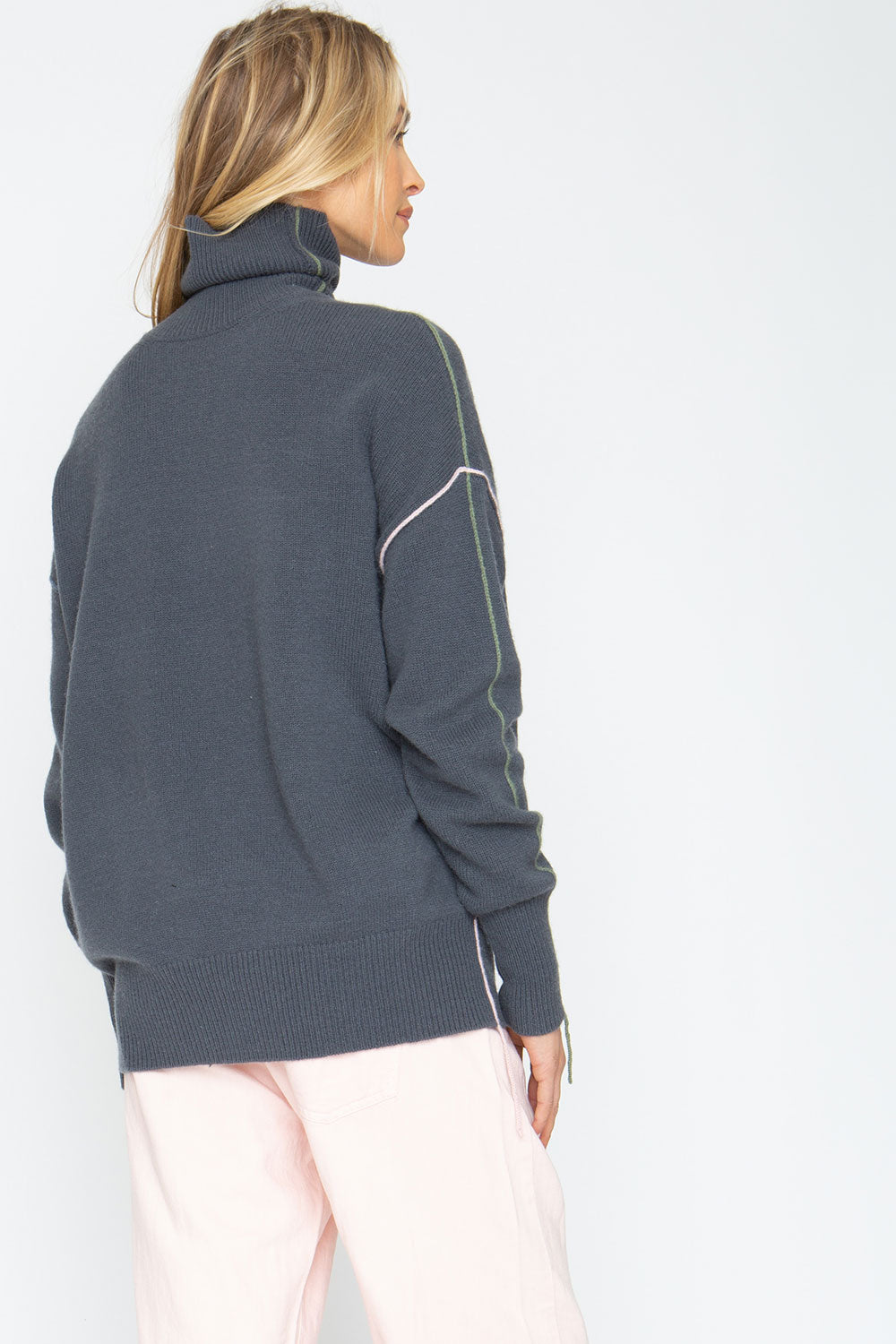 Turtle Sweater - Charbon Womens chaserbrand