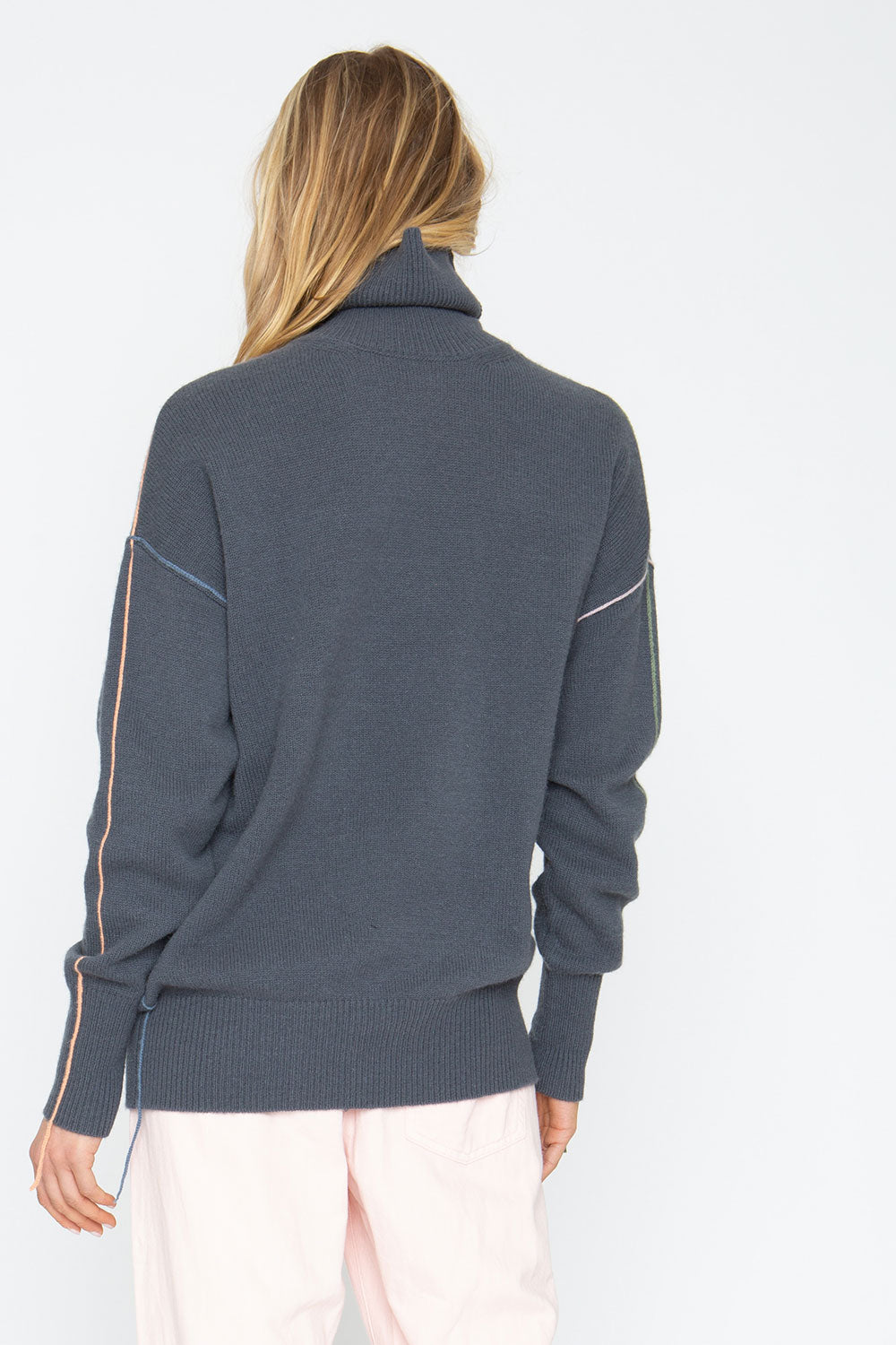 Turtle Sweater - Charbon Womens chaserbrand