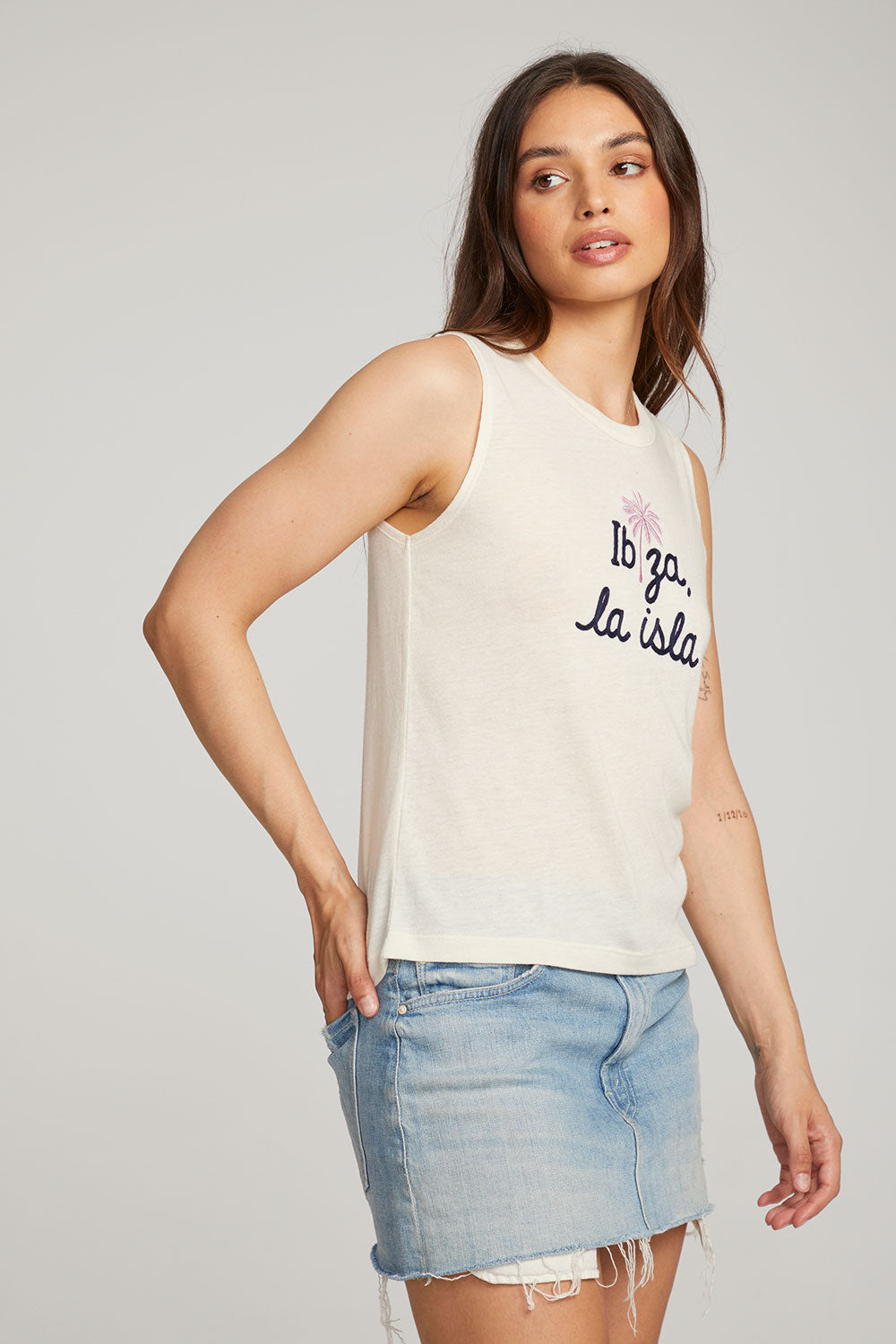 Ibiza Palm Muscle Tee WOMENS chaserbrand