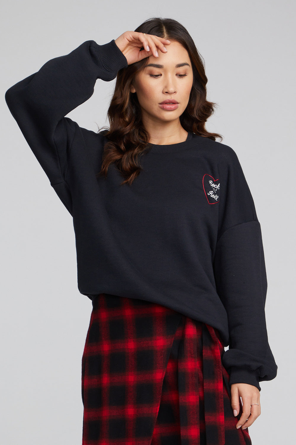 Rock&#39;n&#39;Roll Heart Embriodery Casbah Pullover WOMENS chaserbrand