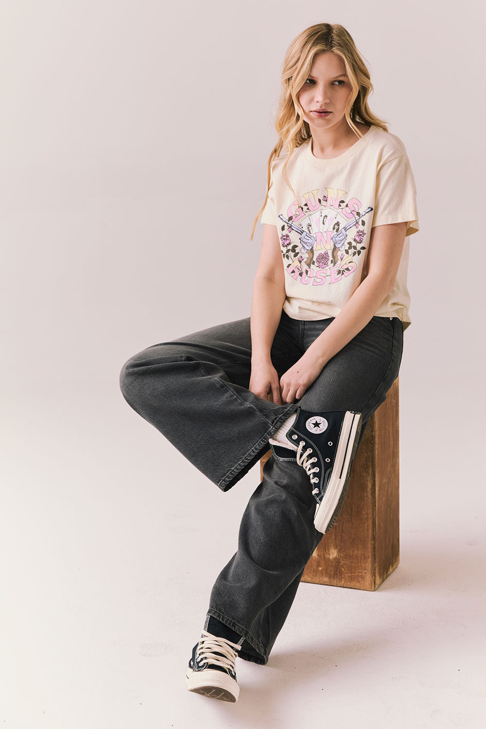 Guns n' Roses Band Cards Tee Womens chaserbrand