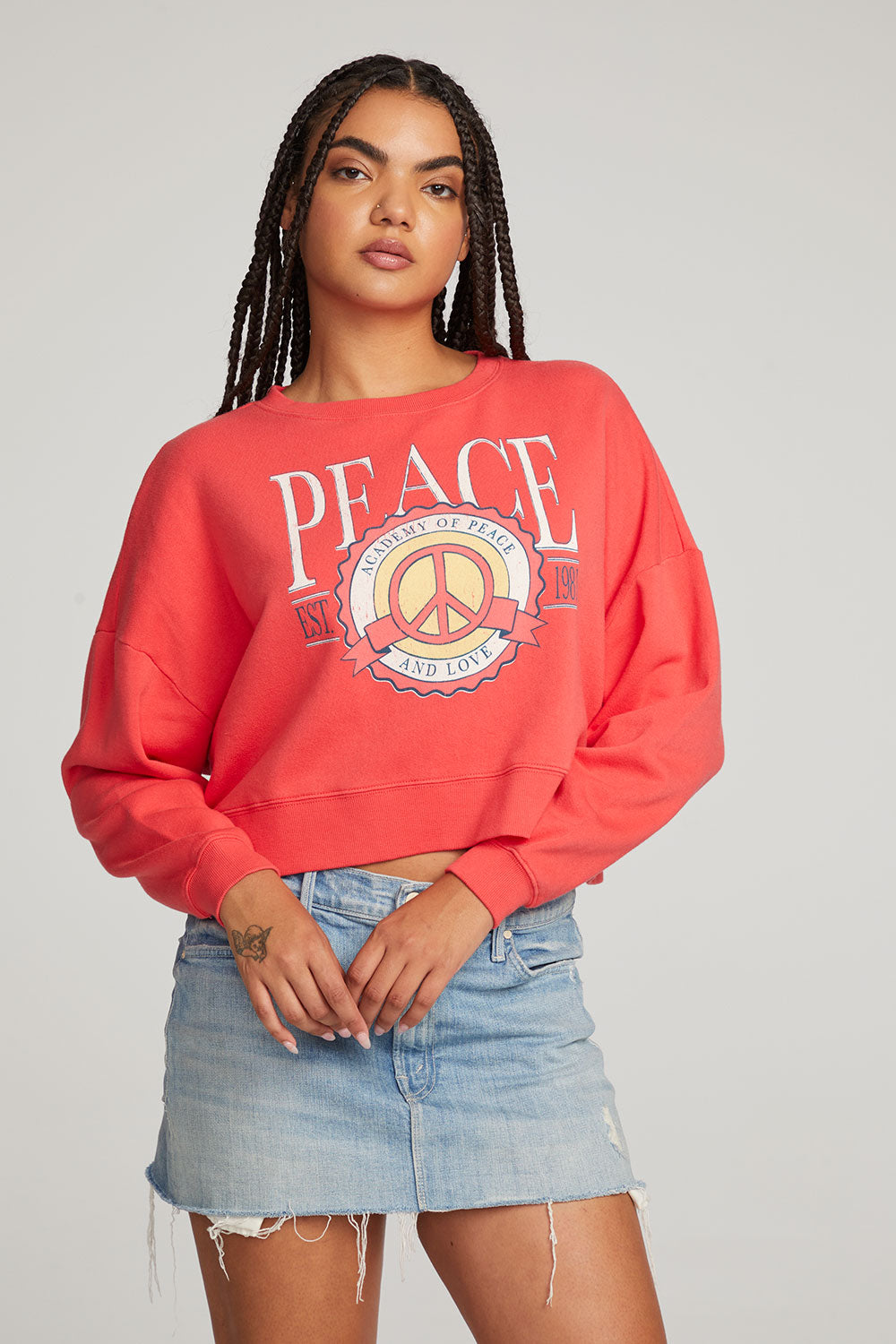 Peace Academy Pullover WOMENS chaserbrand