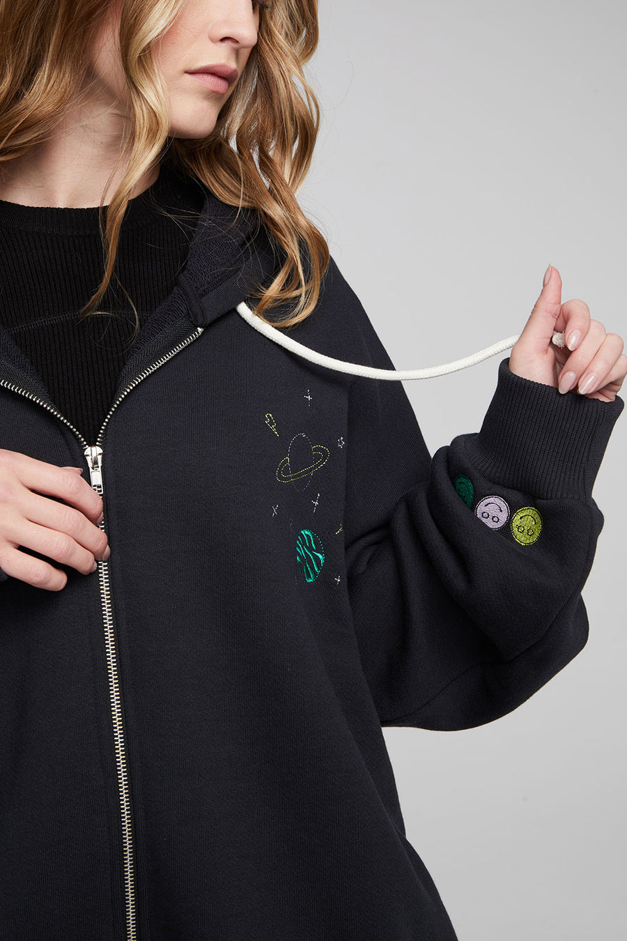 Space Embriodery Zip-up Hoodie WOMENS chaserbrand