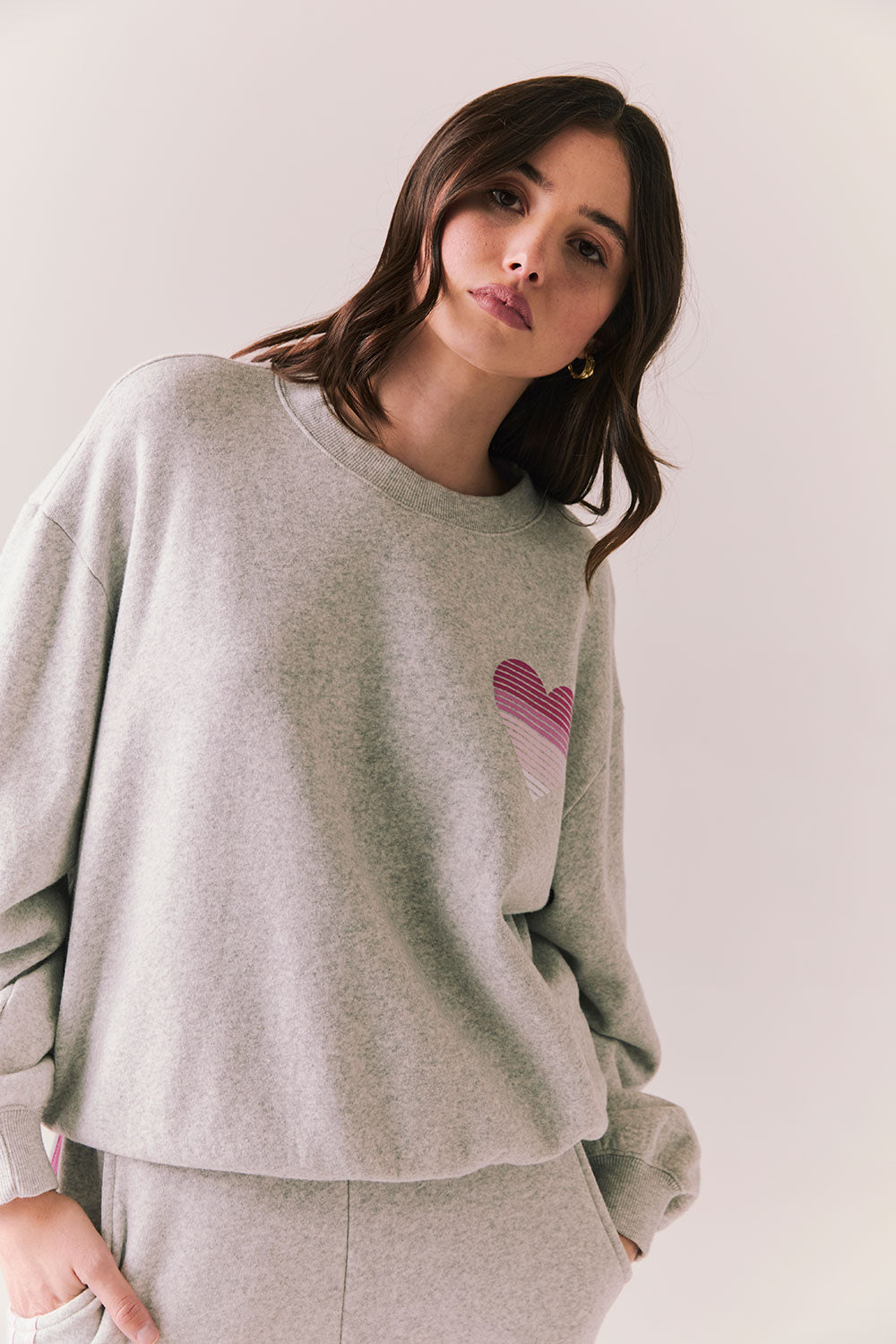 Heart Gradient Long Sleeve Womens chaserbrand