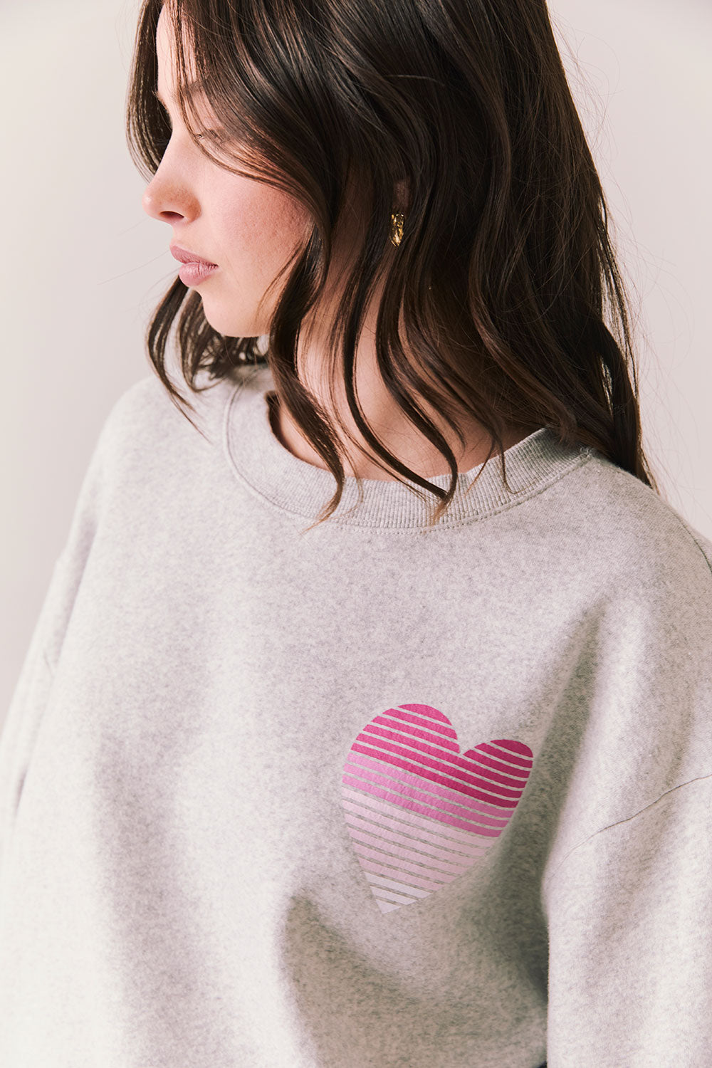 Heart Gradient Long Sleeve Womens chaserbrand