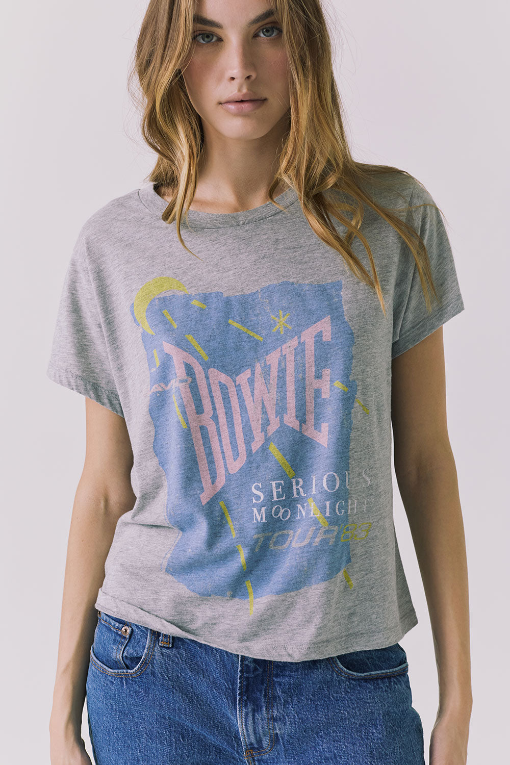 Close-up of the Chaser David Bowie Moonlight Tour ’83 Tee graphic in Heather Grey with a worn-in print finish