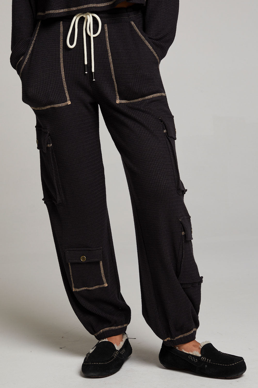 Bily Licorice Jogger WOMENS chaserbrand