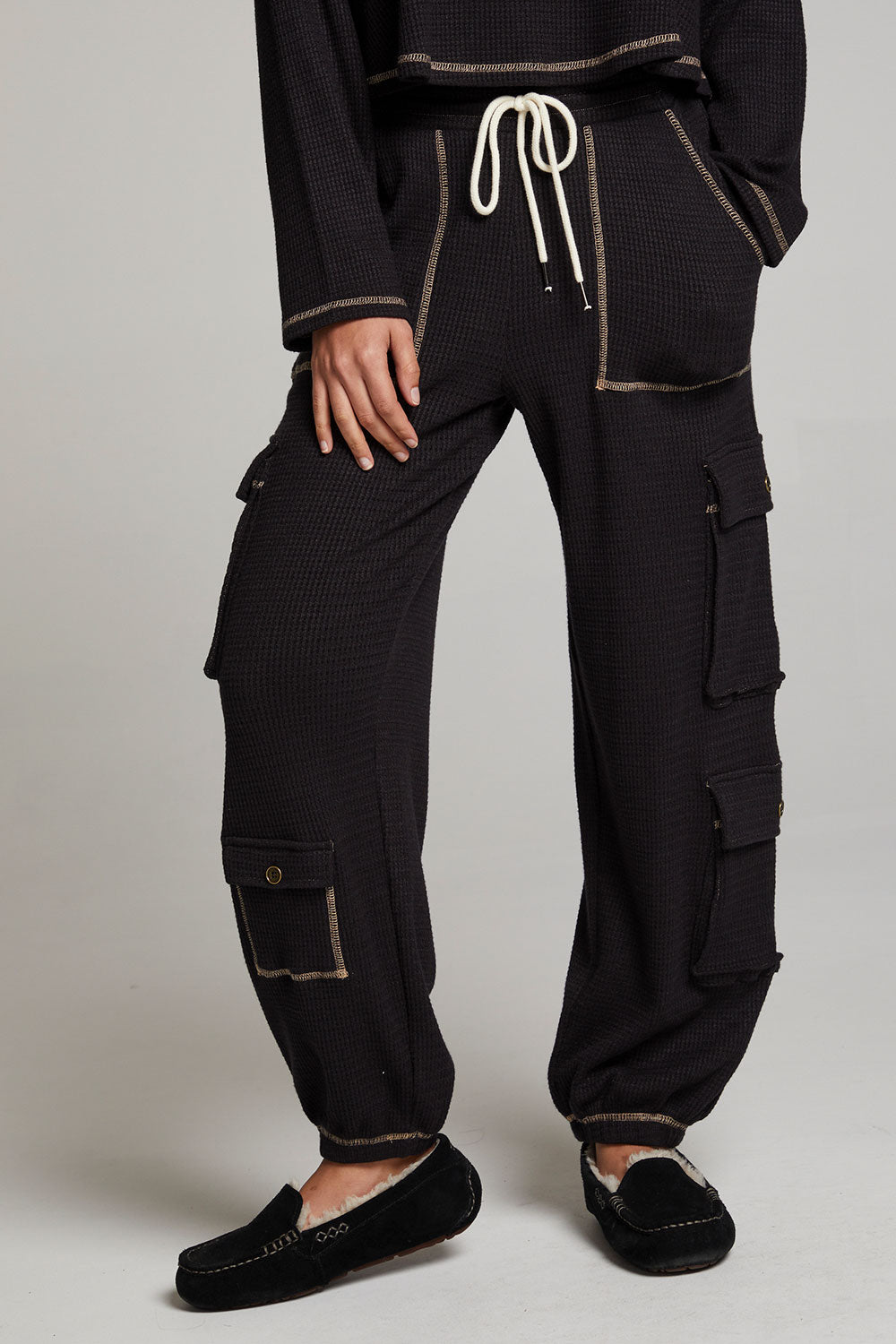Bily Licorice Jogger WOMENS chaserbrand