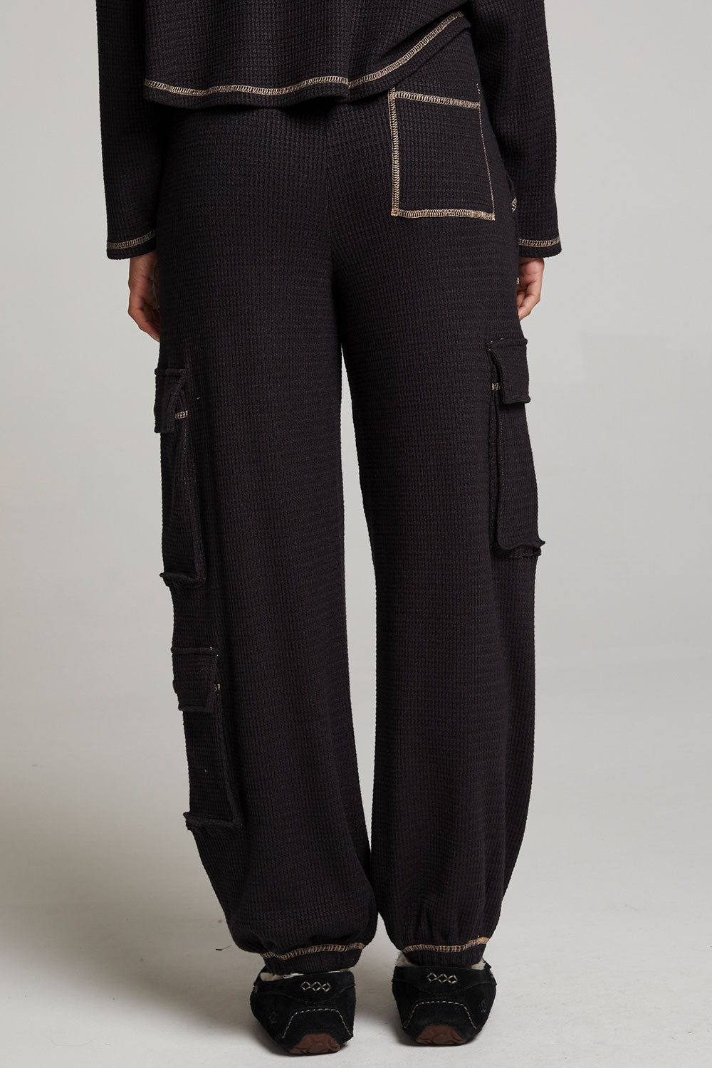 Bily Licorice Jogger WOMENS chaserbrand