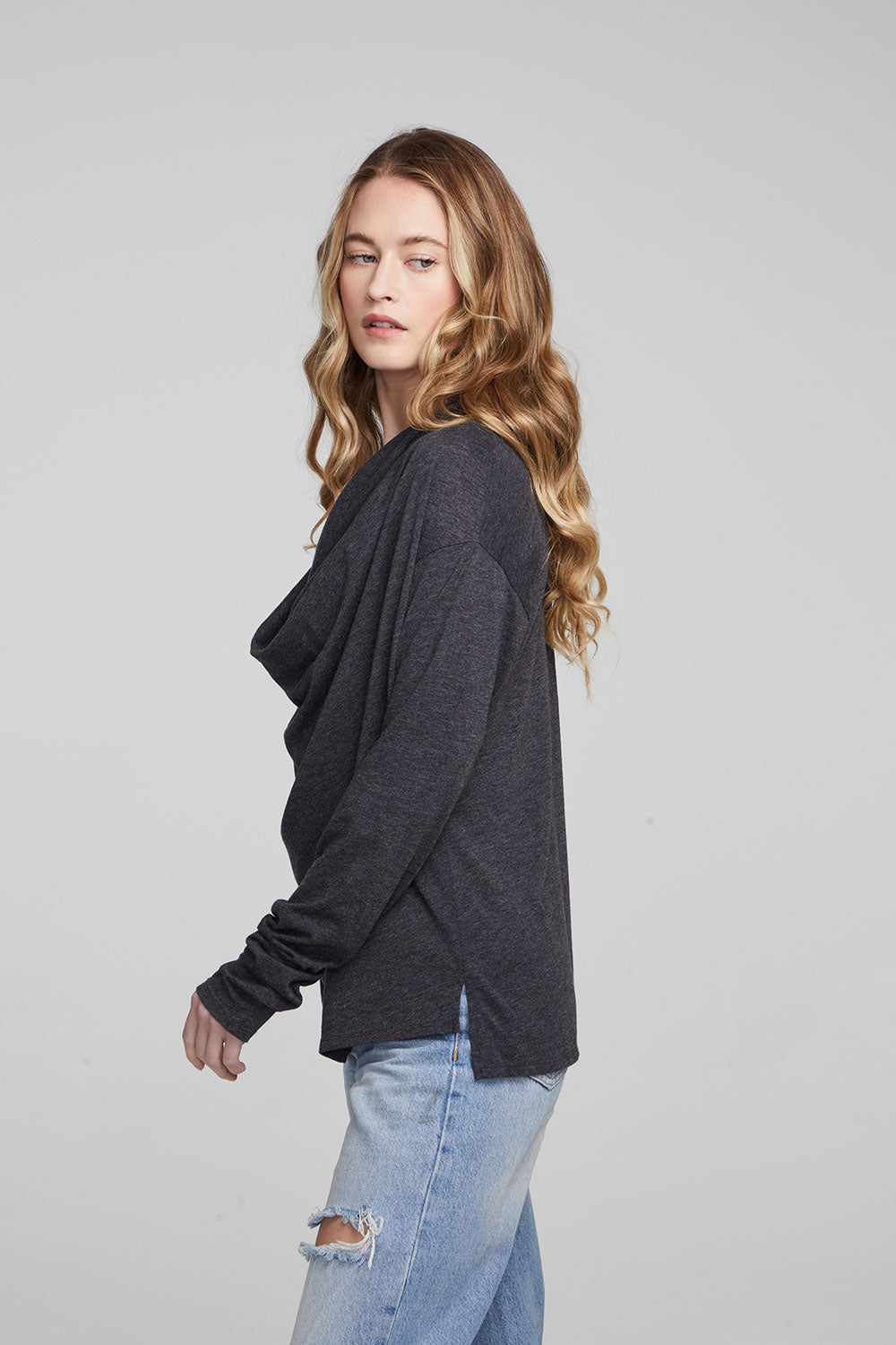 Mela Shadow Black Long Sleeve WOMENS chaserbrand