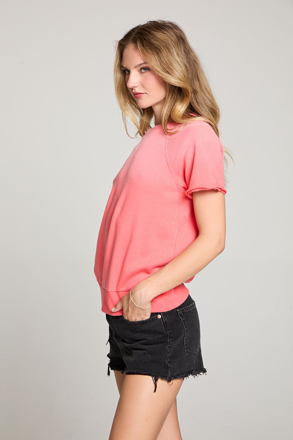 Cheyenne Electric Coral Pullover Tee WOMENS chaserbrand