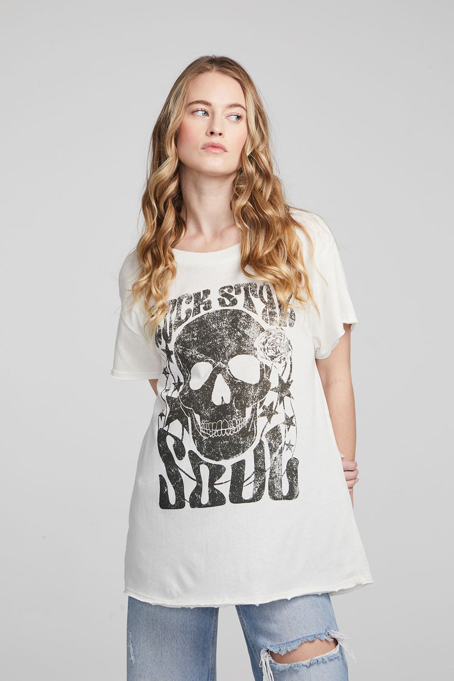 Skull And Flowers Tee WOMENS chaserbrand