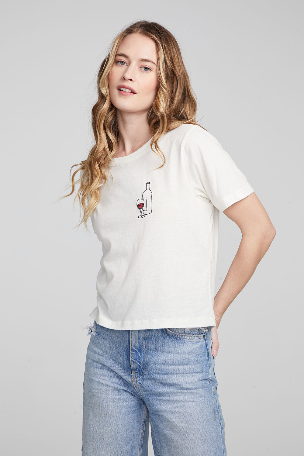 Wine Short Sleeve Embroidery Tee WOMENS chaserbrand